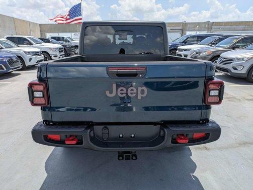 Fathom Blue Pearlcoat 2025 Jeep Gladiator Rubicon
