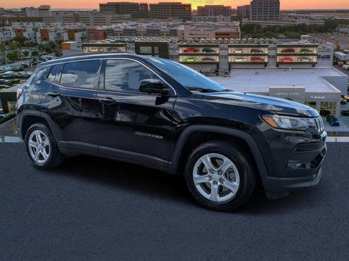 2023 Jeep Compass Latitude