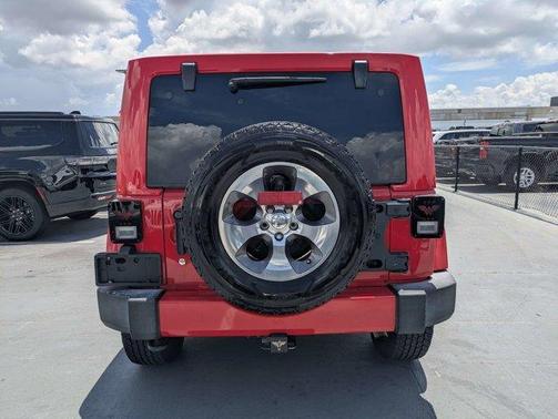 Firecracker Red Clearcoat 2017 Jeep Wrangler Unlimited Sahara
