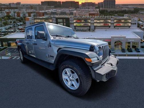 2020 Jeep Gladiator Sport