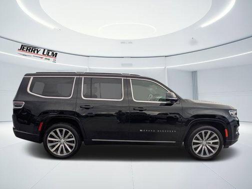 2022 Jeep Grand Wagoneer Series II