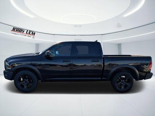 Diamond Black 2022 RAM 1500 Classic SLT