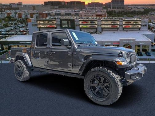 2025 Jeep Gladiator Sport
