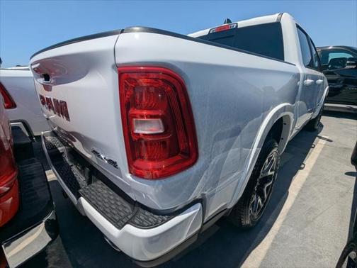 2025 RAM 1500 Laramie Crew Cab 4x4 57' Box