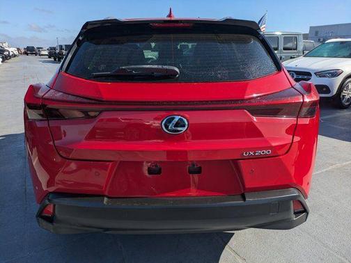 2019 Lexus UX 200 