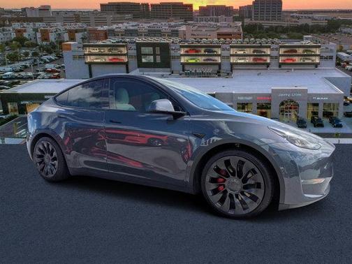 2022 Tesla Model Y Performance