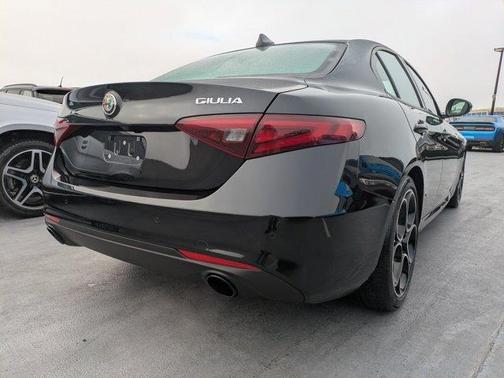 2022 Alfa Romeo Giulia Ti