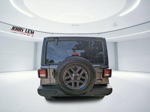 Granite Crystal Clearcoat Metallic 2026 Jeep Wrangler Sport