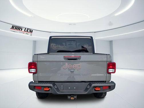 Sting Gray Clearcoat 2023 Jeep Gladiator Mojave