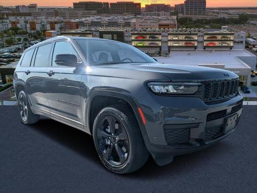 2023 Jeep Grand Cherokee L Altitude 4x4