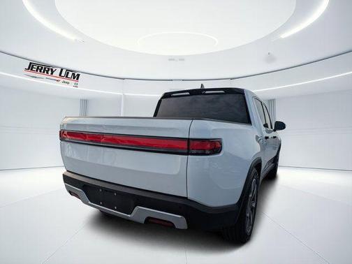 2022 Rivian R1T Adventure Package