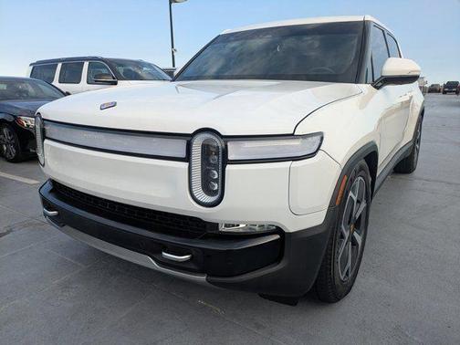 2022 Rivian R1T Adventure Package