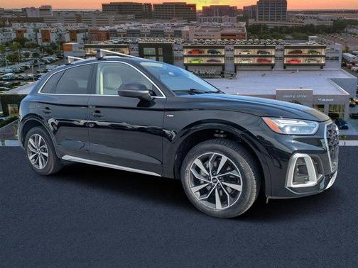 2024 Audi Q5 45 S line quattro Premium
