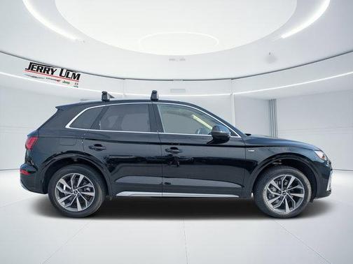2024 Audi Q5 45 S line quattro Premium