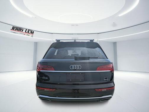 2024 Audi Q5 45 S line quattro Premium