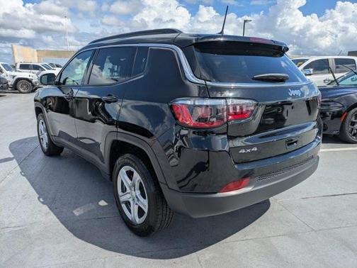 2023 Jeep Compass Latitude