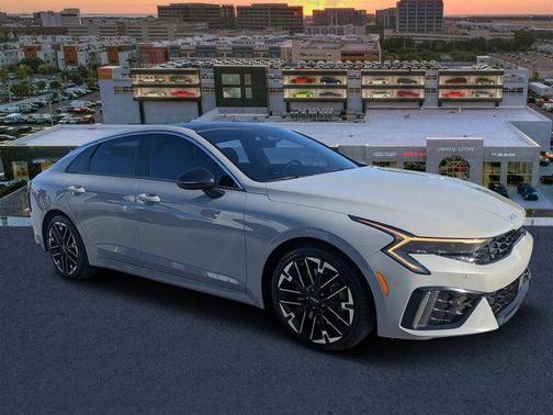 Wolf Gray 2025 Kia K5 GT