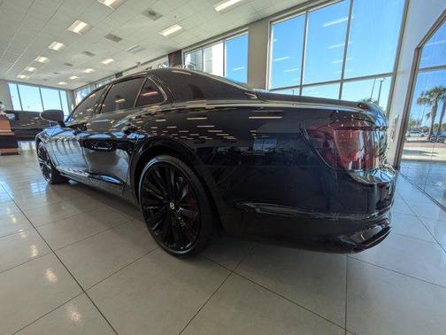 2023 Bentley Flying Spur Mulliner W12