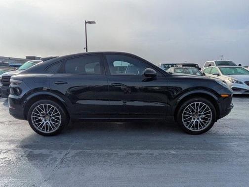 2022 Porsche Cayenne S Coupe AWD