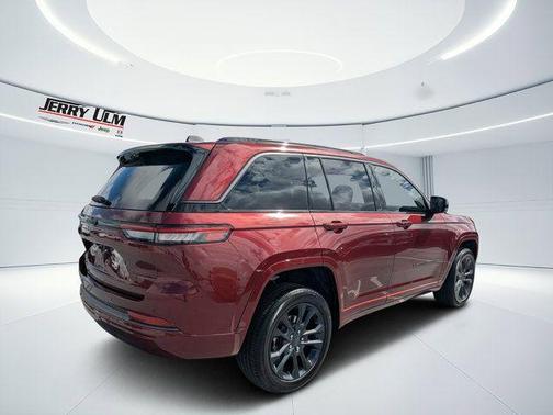 Velvet Red Pearlcoat 2026 Jeep Grand Cherokee Limited