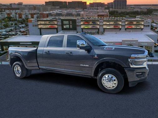 2026 RAM 3500 Limited