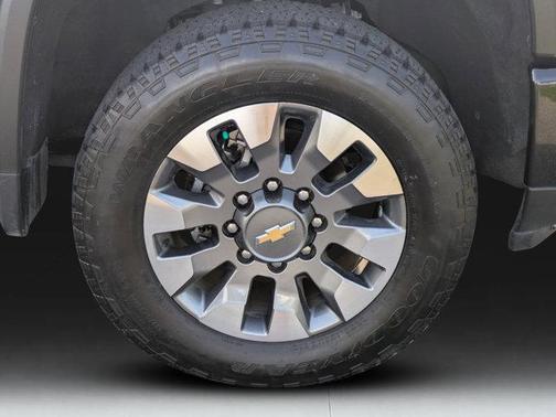 2024 Chevrolet Silverado 2500 Custom