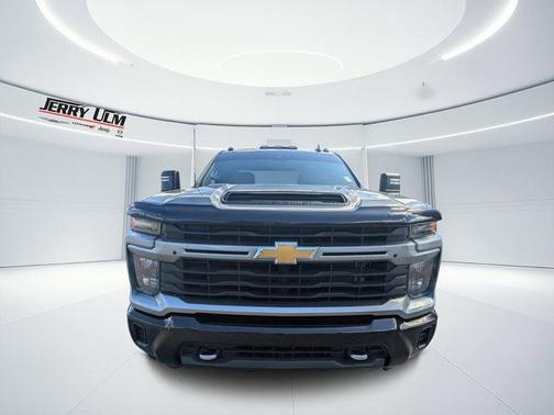 2024 Chevrolet Silverado 2500 Custom