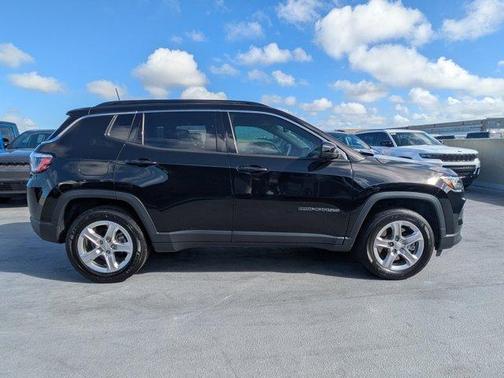 2023 Jeep Compass Latitude