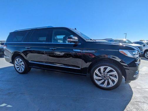 2023 Lincoln Navigator L Reserve