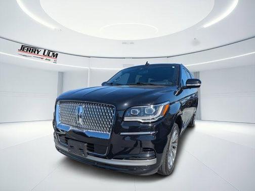 2023 Lincoln Navigator L Reserve
