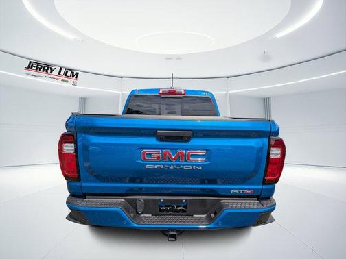 2023 GMC Canyon AT4