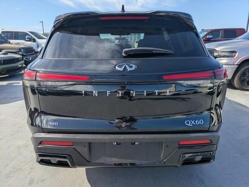 2023 INFINITI QX60 Pure