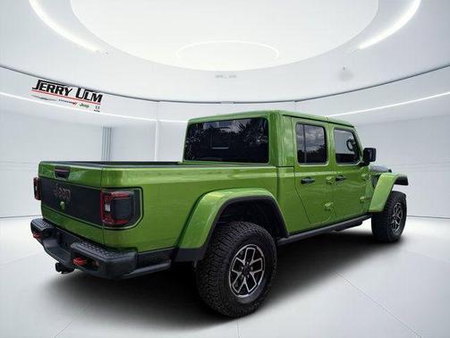 Mojito! Clearcoat 2026 Jeep Gladiator Shadow Ops