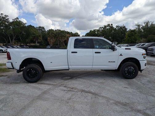 Bright White Clearcoat 2026 RAM 3500 Big Horn