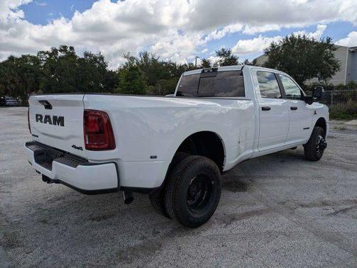 Bright White Clearcoat 2026 RAM 3500 Big Horn