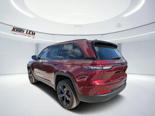 Velvet Red Pearlcoat 2025 Jeep Grand Cherokee Limited