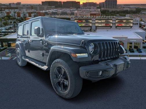 2021 Jeep Wrangler Unlimited Sahara Altitude