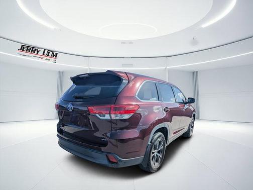 2019 Toyota Highlander LE Plus
