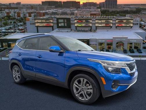 2023 Kia Seltos S