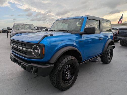 Blue 2022 Ford Bronco Base