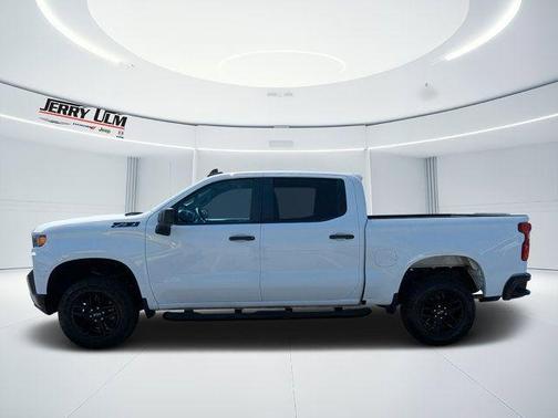 Summit White 2021 Chevrolet Silverado 1500 Custom Trail Boss