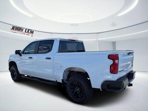 Summit White 2021 Chevrolet Silverado 1500 Custom Trail Boss