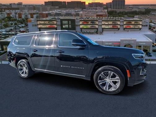 2024 Jeep Grand Wagoneer L Base