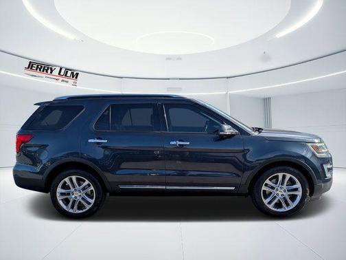 Smoked Quartz 2017 Ford Explorer Limited