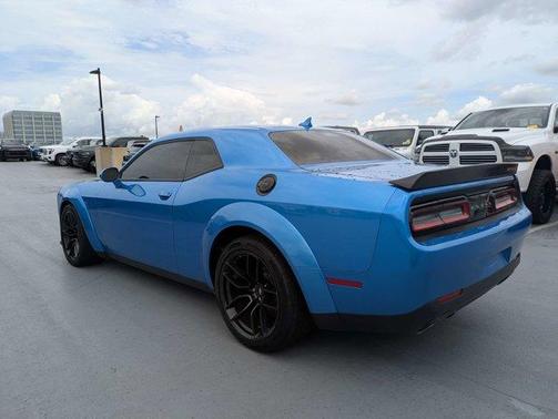 B5 Blue Pearlcoat 2023 Dodge Challenger R/T Scat Pack