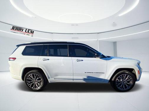 2022 Jeep Grand Cherokee L Summit