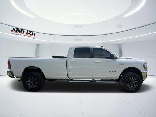 2021 RAM 2500 Big Horn Crew Cab 4x4 8 Box