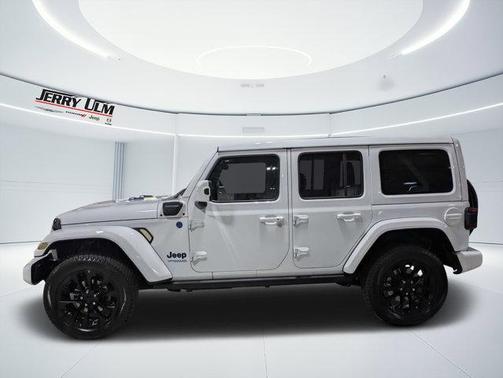 Bright White Clearcoat 2021 Jeep Wrangler Unlimited 4xe Sahara