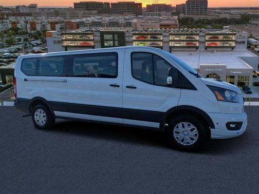 2024 Ford Transit-350 XLT