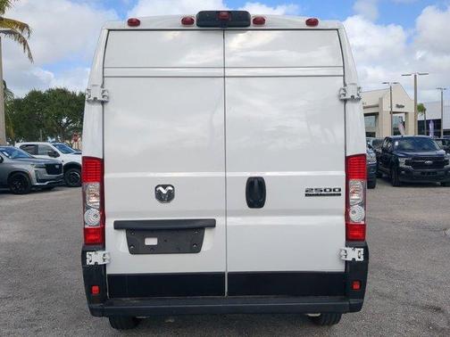 2025 RAM ProMaster 2500 High Roof